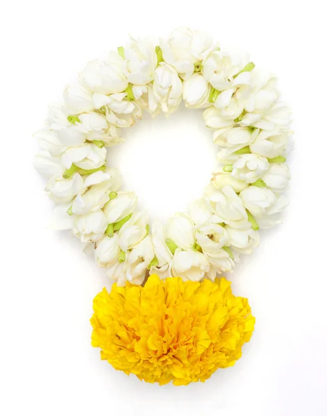 Γιρλάντες λουλουδιών σε ταϊλανδέζικο στιλ σε άσπρο φόντο — Φωτογραφία Αρχείου