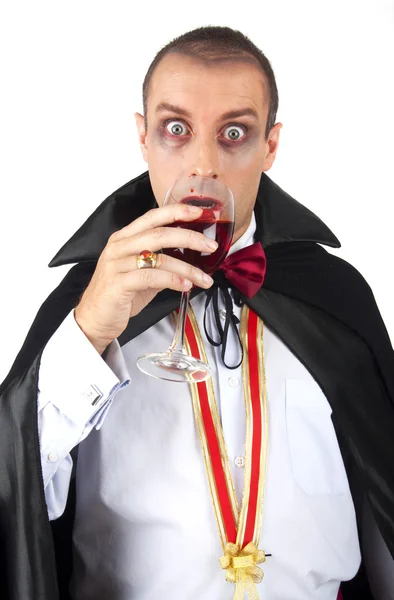 Portrait d'un beau jeune homme en costume du comte Dracula — Photo