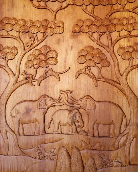 Elephant wood carving from Thailand. — Stock Photo, Image