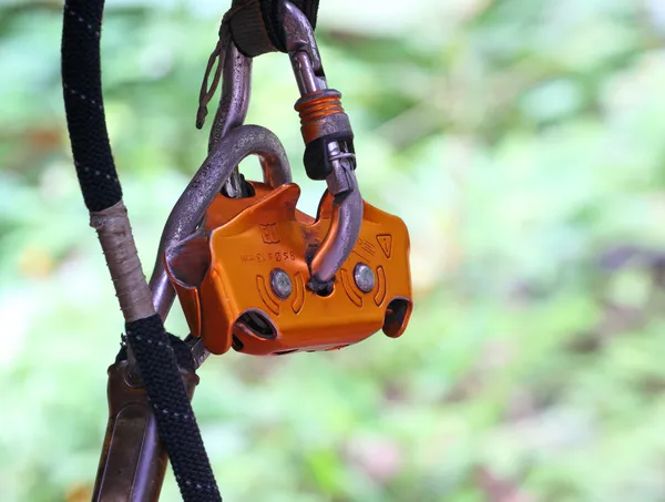 Safety tether springhook and safety rope part of climbing equipm — Stock Photo, Image