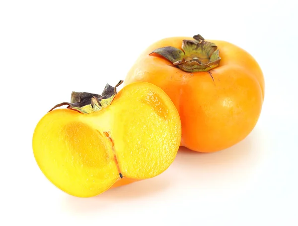 白を基調とした熟した柿 — ストック写真