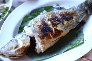 Asya ızgara balık deniz ürünleri