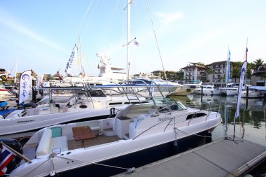 Phuket, Tayland - 9 Ocak: yacts Asya favori tekne sırasında göstermek 9 Ocak 2014 royal phuket marina phuket, thailand