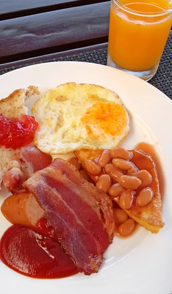 Huevos y tocino para el desayuno — Foto de Stock