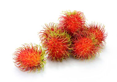 beyaz arkaplanda rambutan 