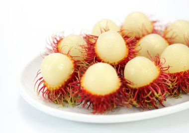 Rambutan plaka üzerinde