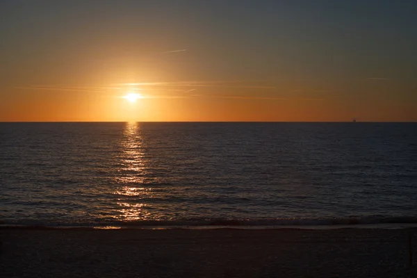 Mar pôr do sol paisagem — Fotografia de Stock