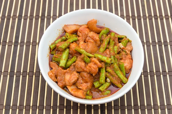 Feijão frito extremamente quente com carne de porco — Fotografia de Stock