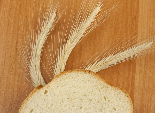 Ένα κομμάτι ψωμί λευκό — Φωτογραφία Αρχείου