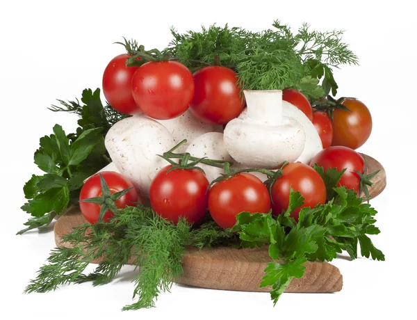 Rote reife Tomaten mit Pilzen — Stockfoto