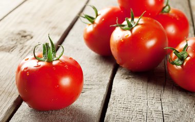 Olgun kırmızı domates