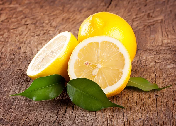 Ripe bright lemons — Stock Photo, Image
