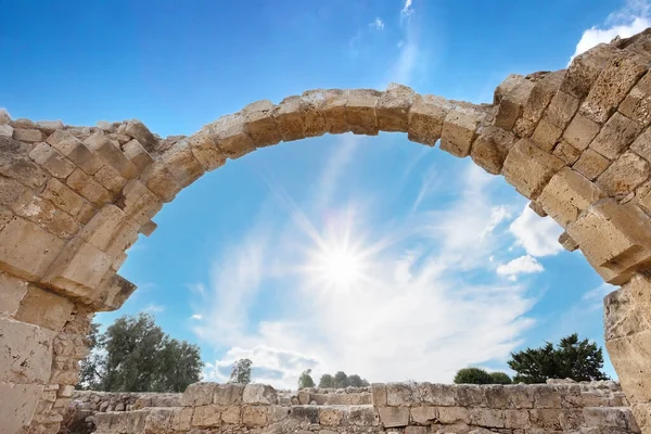 Starożytne ruiny miasta Kourion w pobliżu Pafos i Limassol, Cypr — Zdjęcie stockowe