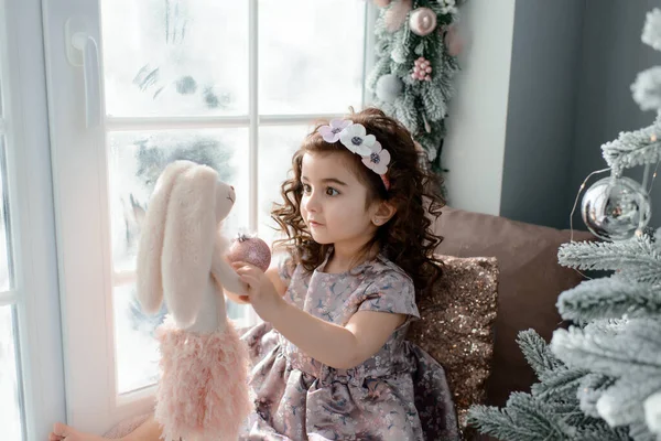 Happy Celebrations Beautiful Girl Celebrating New Year Little Girl Dress — Stock Photo, Image