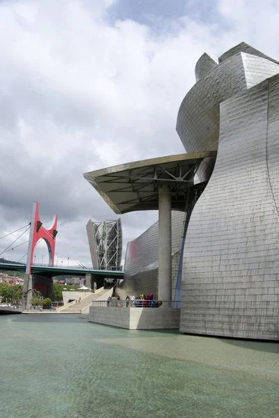 Guggenheim Müzesi bilbao