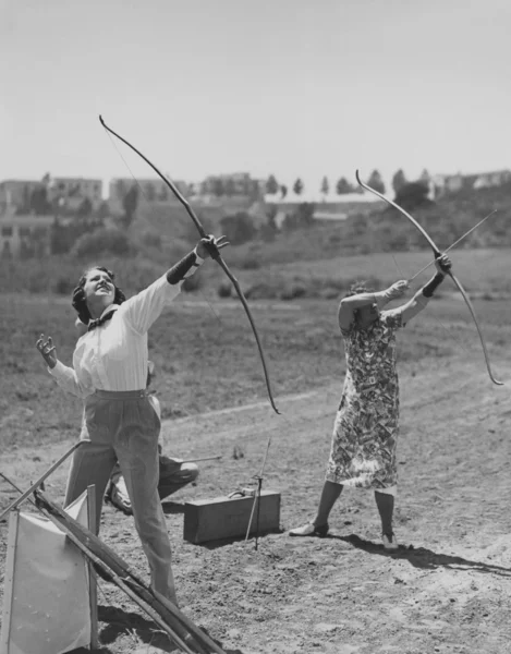 Arcieri donne Foto Stock