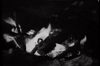 yakın çekim el ateş etmeye çalı çırpı ekleme