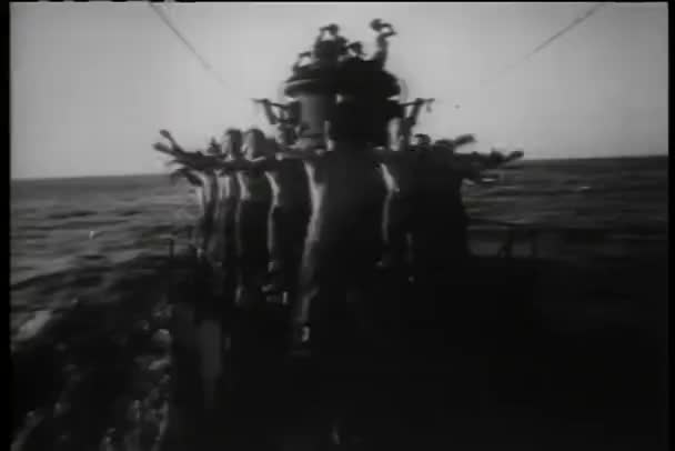 Soldiers exercising on submarine deck — Stock Video