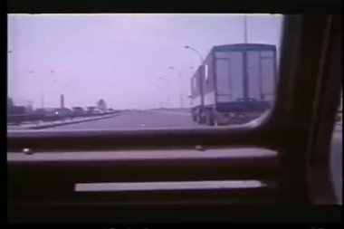 18 wheeler geçen süre araç hareket dışında göster