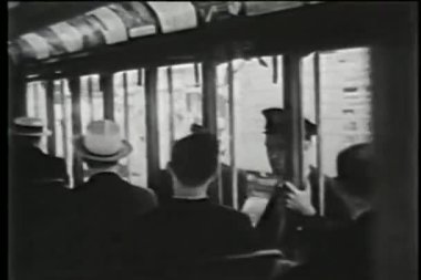 new york şehir arabası, 1930'larda yolcuları