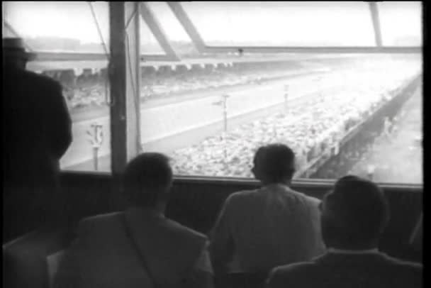 Vista desde el cuadro de prensa en Indianapolis Motor Speedway — Vídeos de Stock