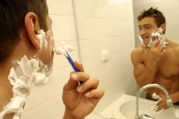 Shaving — Stock Photo, Image