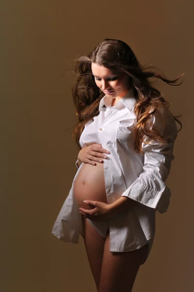 गर्भवती मुलगी — स्टॉक फोटो, इमेज