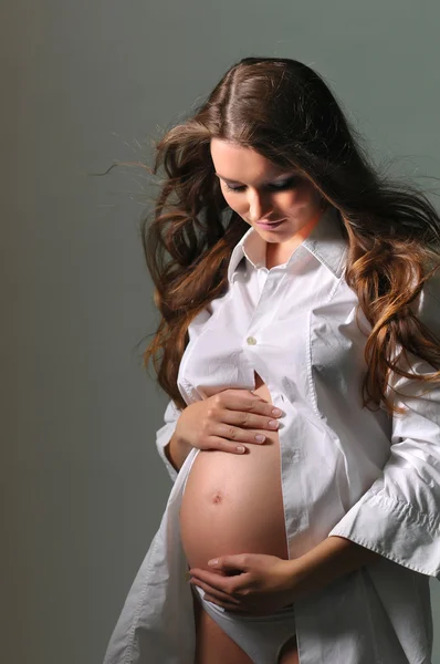 Pregnant girl — Stock Photo, Image