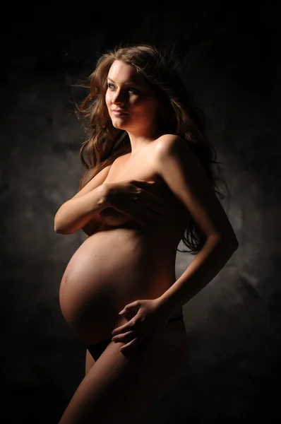 Gravid flicka — Stockfoto