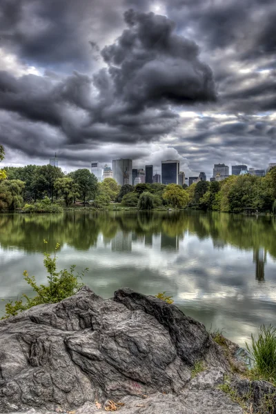 Central Park en el lago — Foto de Stock