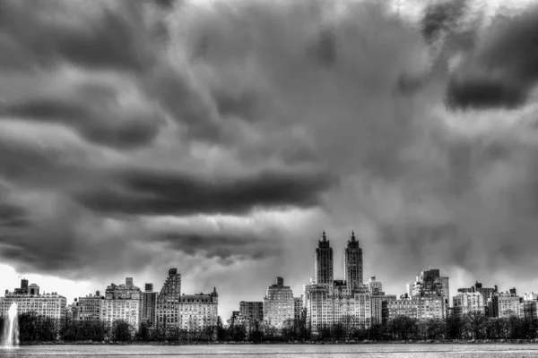 ニューヨーク市マンハッタンの貯水池 — ストック写真