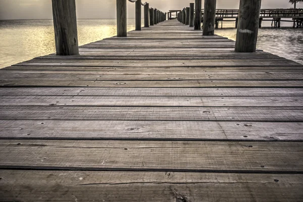 Holzsteg — Stockfoto