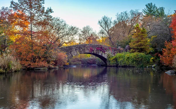 Gapstow Bridge Central Park Herfst Vroeg Ochtend — Stockfoto