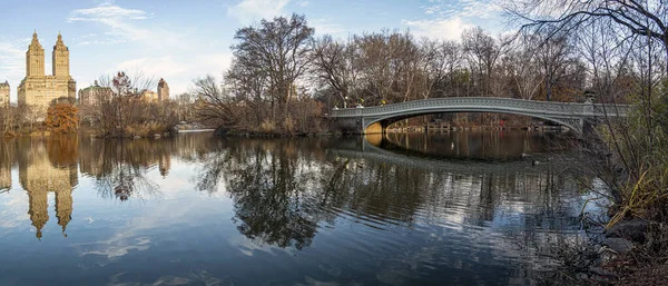 纽约市中央公园弓桥 — 图库照片