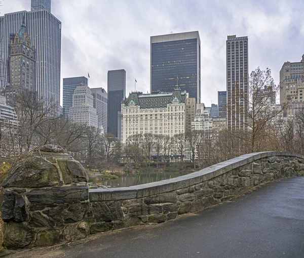 Gapstow Bridge Central Park Tidigt Våren — Stockfoto