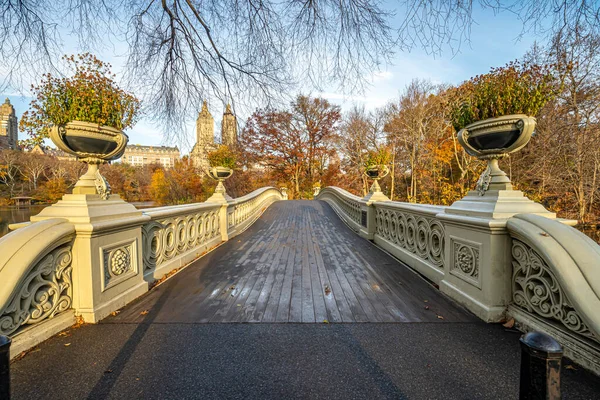 Puente Proa Central Park Nueva York Otoño Temprano Mañana — Foto de Stock