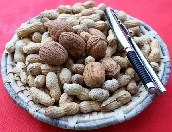 Some Nuts — Stock Photo, Image