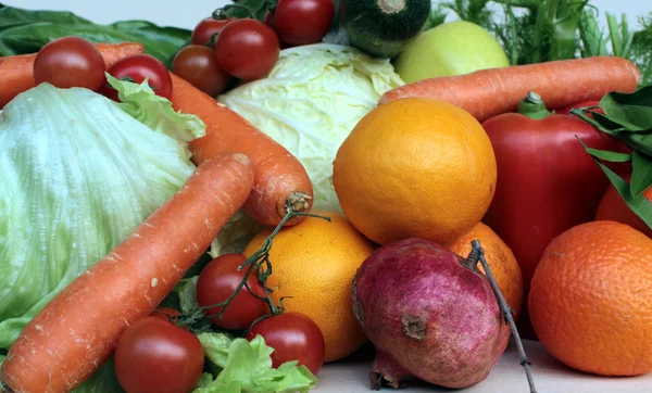 Produtos hortícolas e frutas — Fotografia de Stock