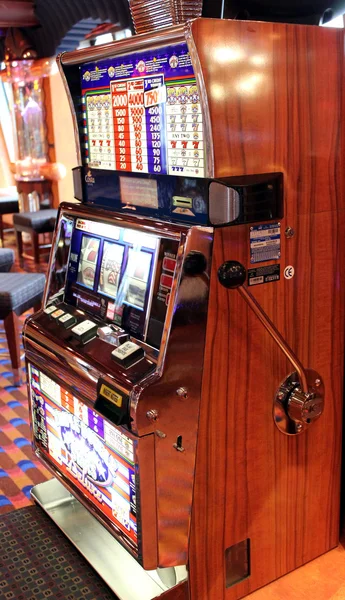 Slot machine — Stock Photo, Image