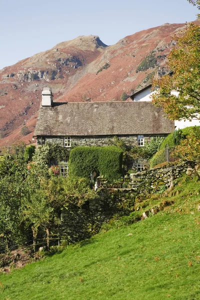 Inglês hill farm house — Fotografia de Stock