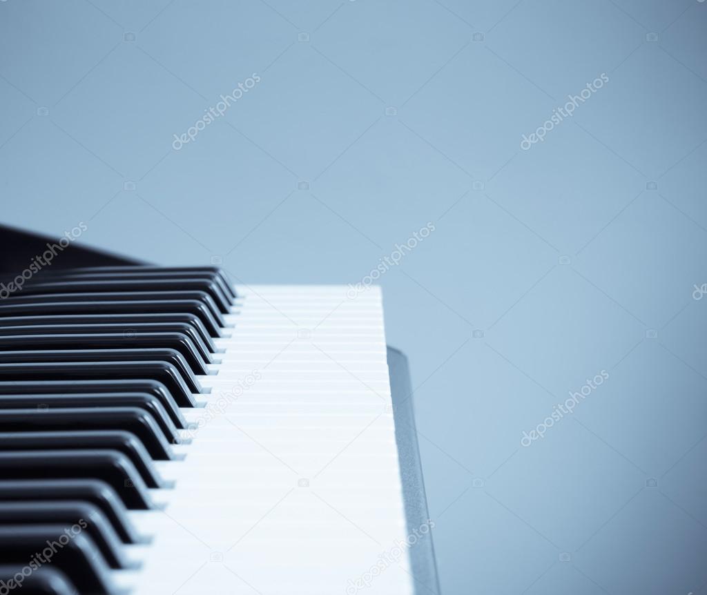 Keyboard cool tone