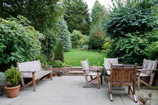 Patio muebles de jardín — Foto de Stock