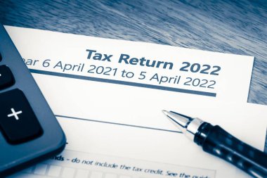 Birleşik Krallık HMRC kişisel değerlendirme gelir vergisi iade formu 2022