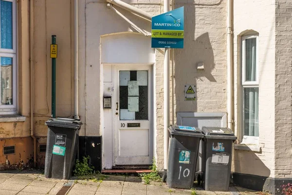 Bournemouth Juli 2022 Exterieur Van Een Vervallen Huis Met Appartementen — Stockfoto