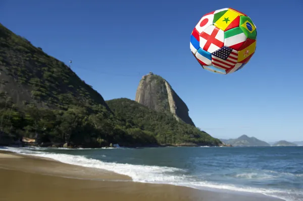 Mezinárodní fotbal fotbalový míč rio de janeiro Brazílie — Stock fotografie