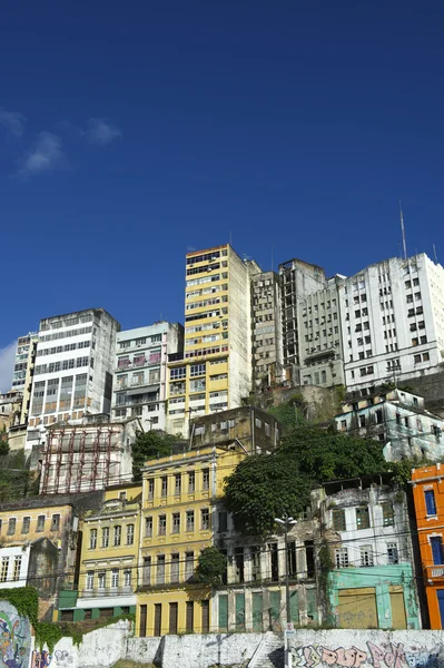 Şehir merkezinde salvador Brezilya skyline çökmekte altyapı — Stok fotoğraf