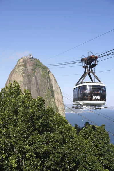 Sockertoppen pao de acucar berg linbanan rio — Stockfoto