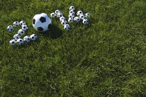 Mensaje para el 2014 Hecho con Bolas de Fútbol — Foto de Stock