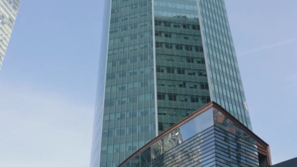 Bürogebäude Glas grüne Architektur Geschäftszentrum Moskau Stadt — Stockvideo