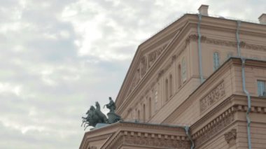 Moskova Bolşoy Tiyatrosu 'nun ön cephesi tarihi bina .